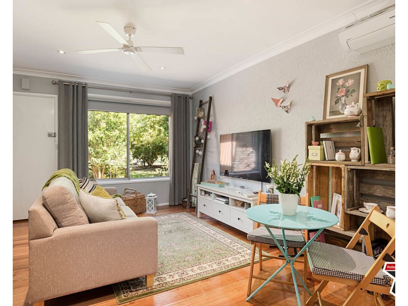 4/6 Wickham Road, Croydon VIC 3136