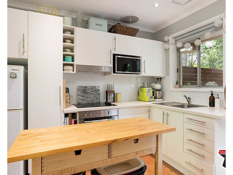 4/6 Wickham Road, Croydon VIC 3136