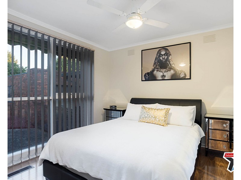 7 Melody Court, Mooroolbark VIC 3138