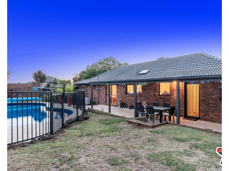 7 Melody Court, Mooroolbark VIC 3138