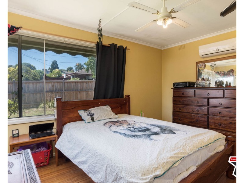 25 Numerella Street, Mooroolbark VIC 3138