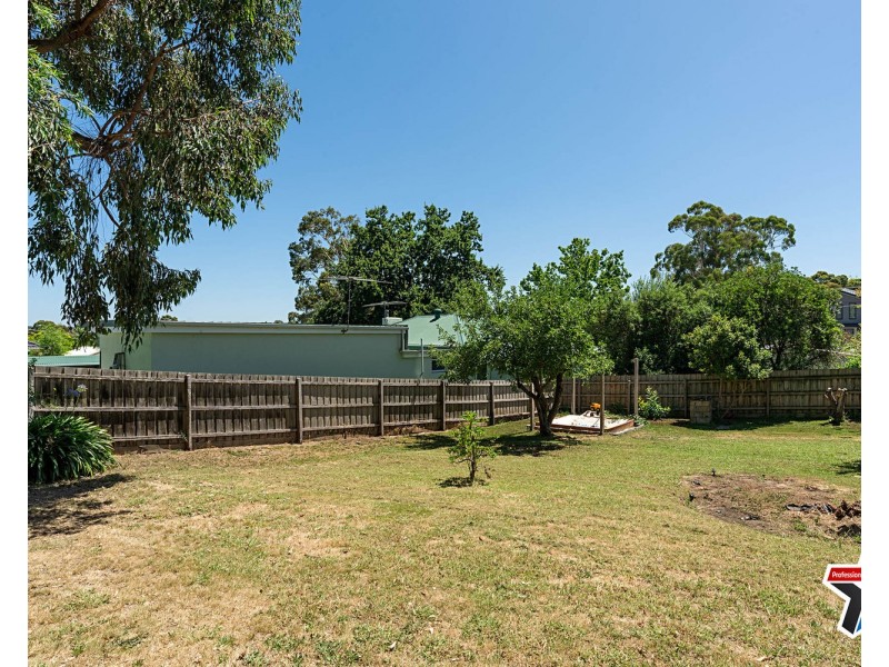 25 Numerella Street, Mooroolbark VIC 3138