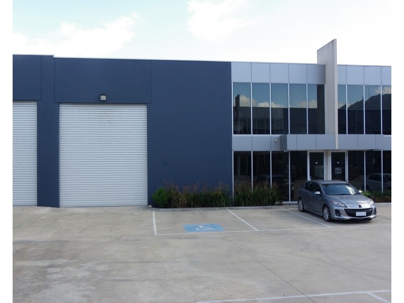 11 Pacific Place, Kilsyth VIC 3137