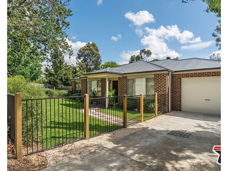1/123 Lincoln Road, Croydon VIC 3136
