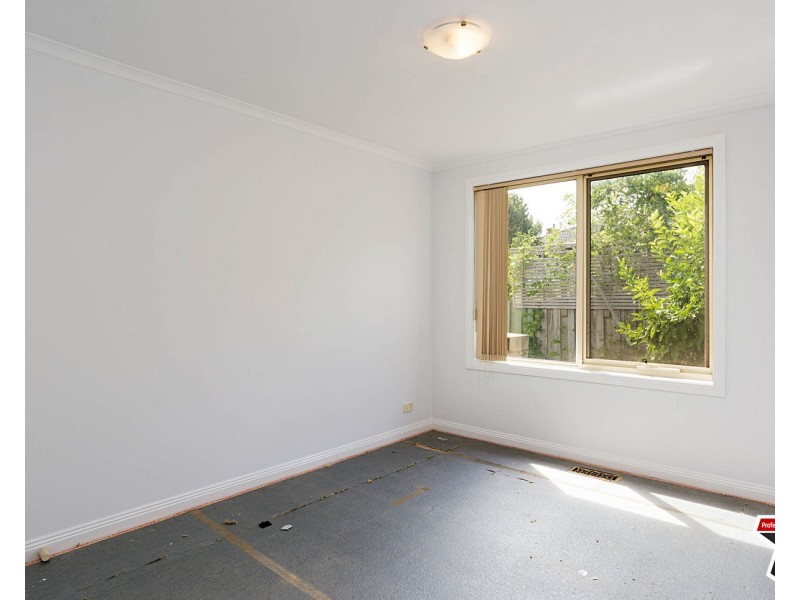 4/19 Newman Road, Croydon VIC 3136