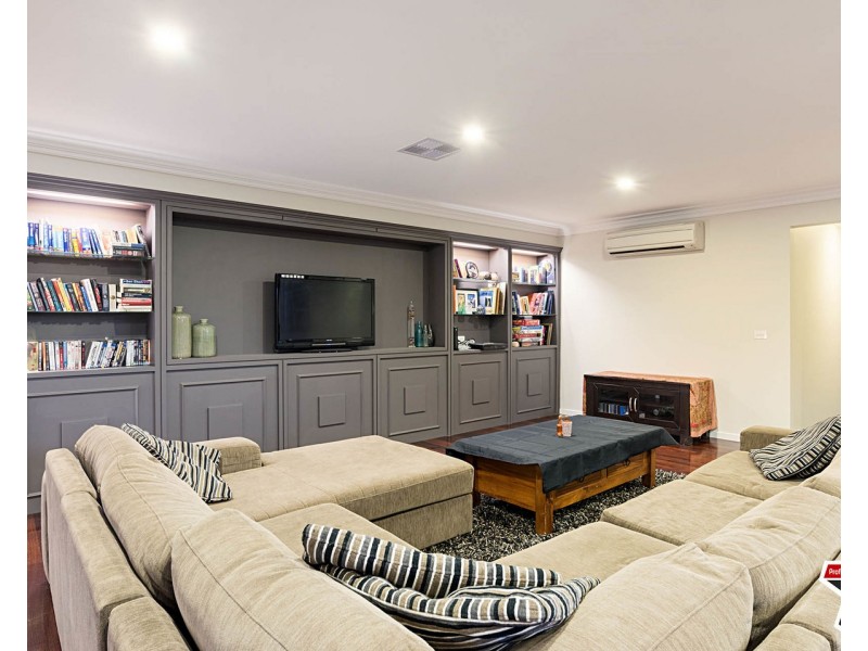 2 Drysdale Place, Mooroolbark VIC 3138