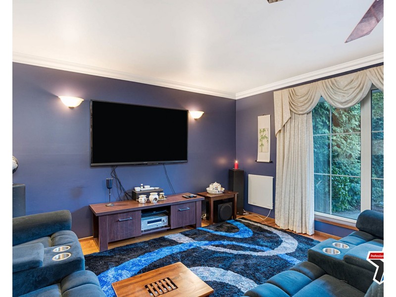 11 Walker Road, Montrose VIC 3765