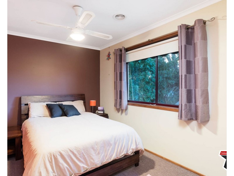 11 Walker Road, Montrose VIC 3765