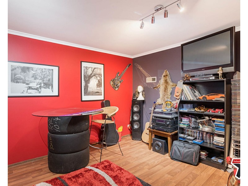 11 Walker Road, Montrose VIC 3765