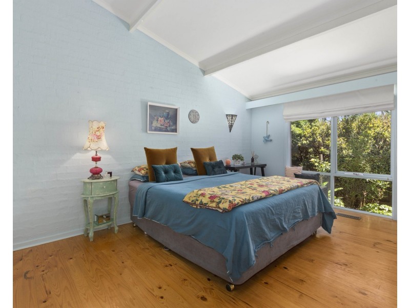 79 Diane Crescent, Croydon VIC 3136