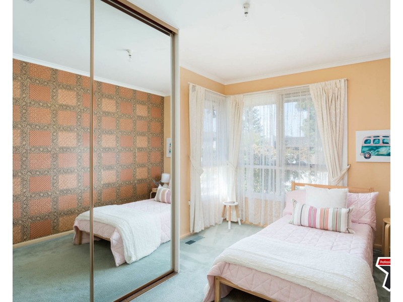 9 Beresford Road, Lilydale VIC 3140