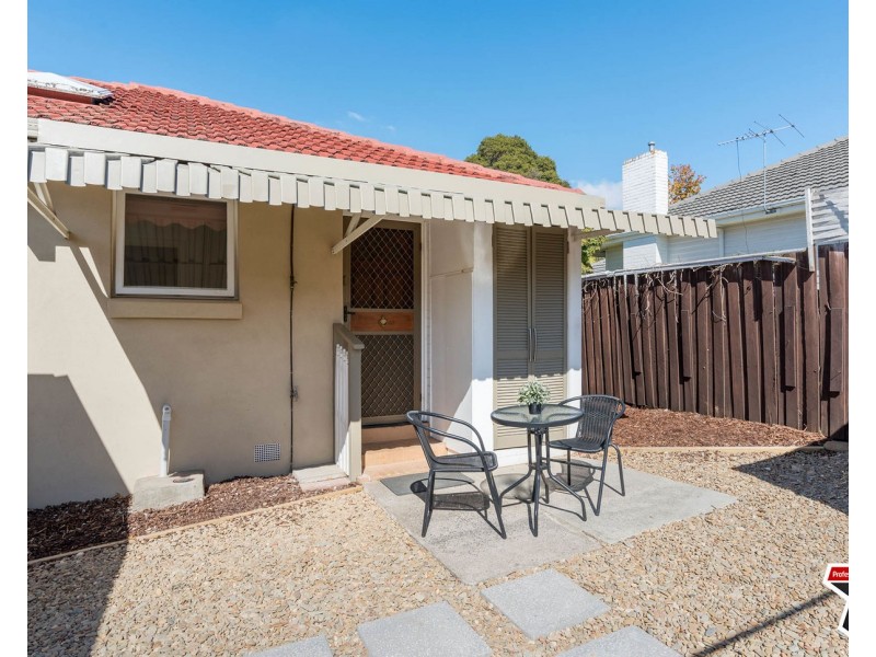 9 Beresford Road, Lilydale VIC 3140