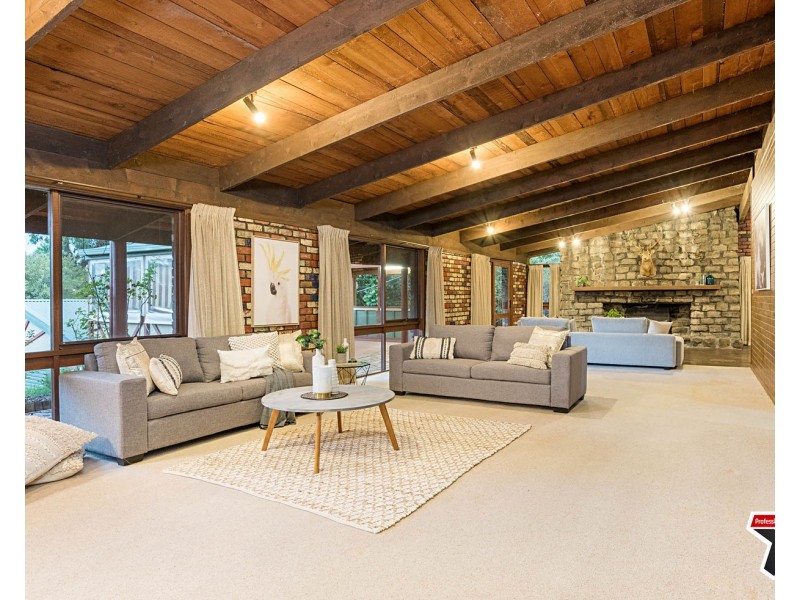 2 Jubilee Road, Montrose VIC 3765