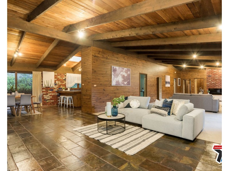 2 Jubilee Road, Montrose VIC 3765