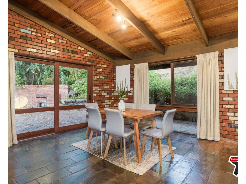 2 Jubilee Road, Montrose VIC 3765