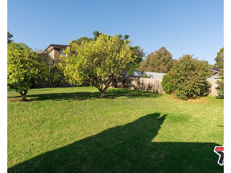 36 McDermott Avenue, Mooroolbark VIC 3138