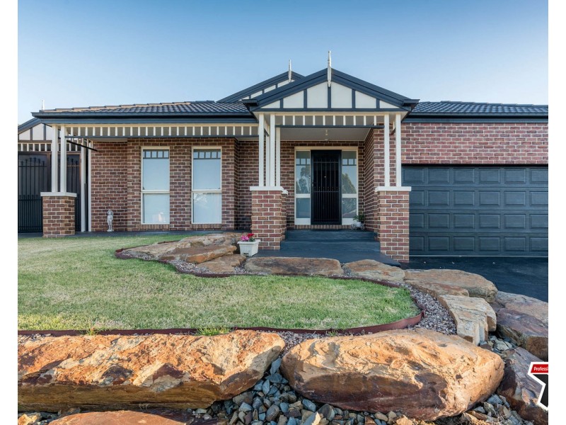 35 Kingsburgh Lane, Lilydale VIC 3140