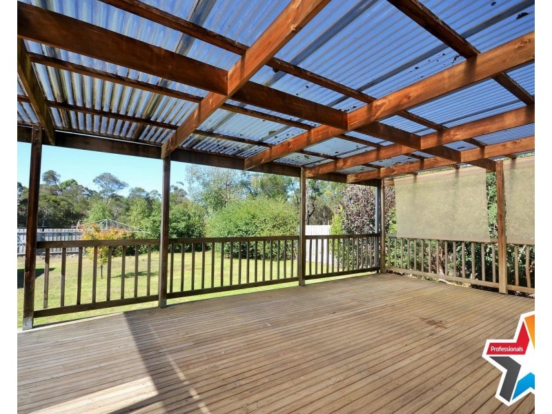 48 Lee Ann Crescent, Croydon VIC 3136