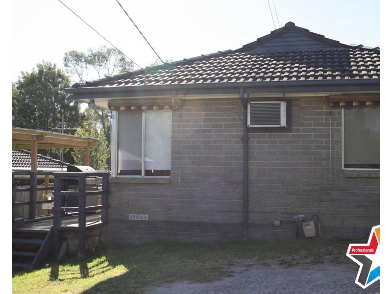 50 Greenslopes Drive, Mooroolbark VIC 3138