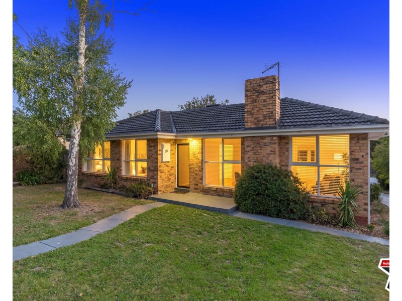 20 Swinburne Avenue, Mooroolbark VIC 3138