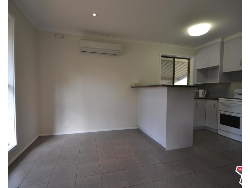 58 Ross Pincott Drive, Mooroolbark VIC 3138