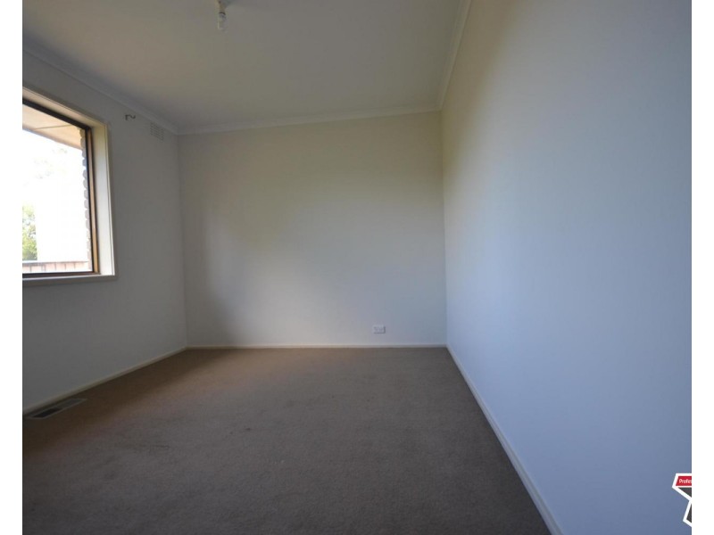 58 Ross Pincott Drive, Mooroolbark VIC 3138