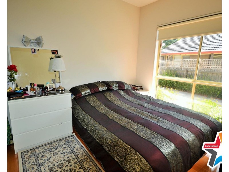 1/85 Esther Crescent, Mooroolbark VIC 3138