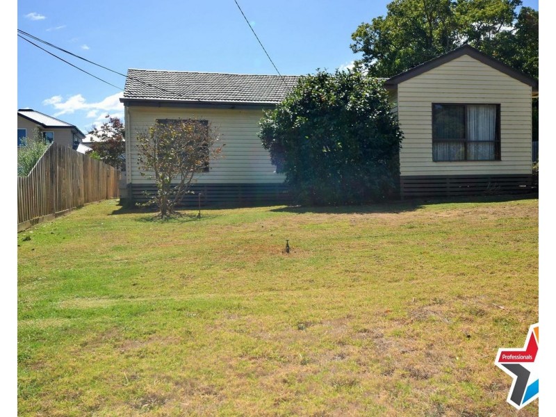 14 Church Street, Kilsyth VIC 3137