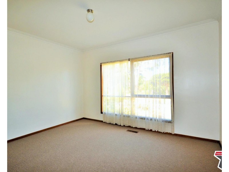 14 Church Street, Kilsyth VIC 3137