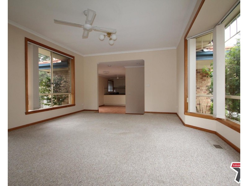 2/6 Ray Street, Croydon VIC 3136