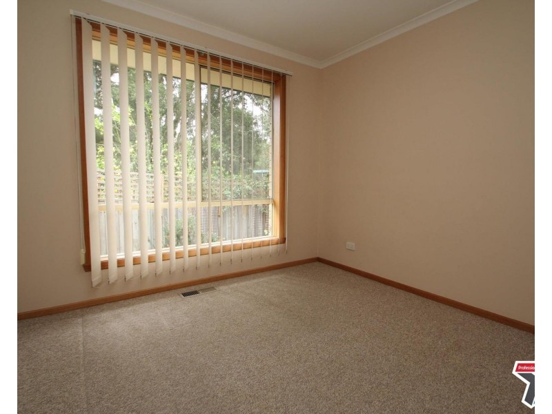 2/6 Ray Street, Croydon VIC 3136