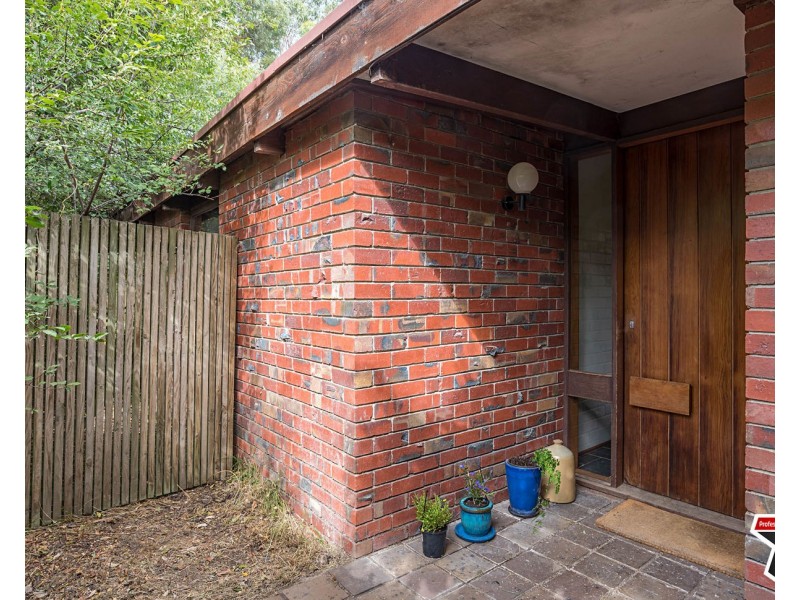 26-28 Marlow Street, Mooroolbark VIC 3138