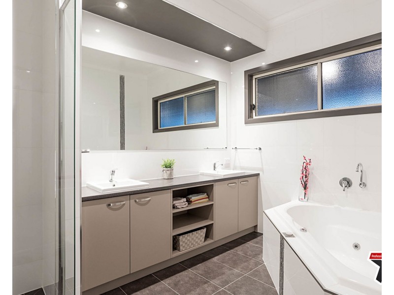 163 York Road, Montrose VIC 3765