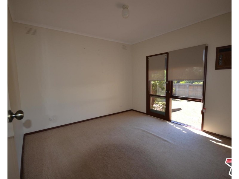 1 Kimberley Drive, Chirnside Park VIC 3116