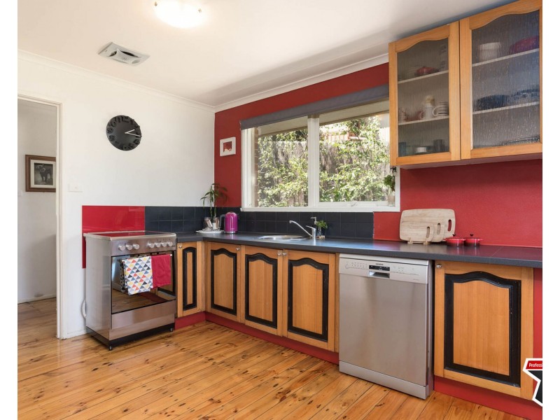 67 Wandana Crescent, Mooroolbark VIC 3138