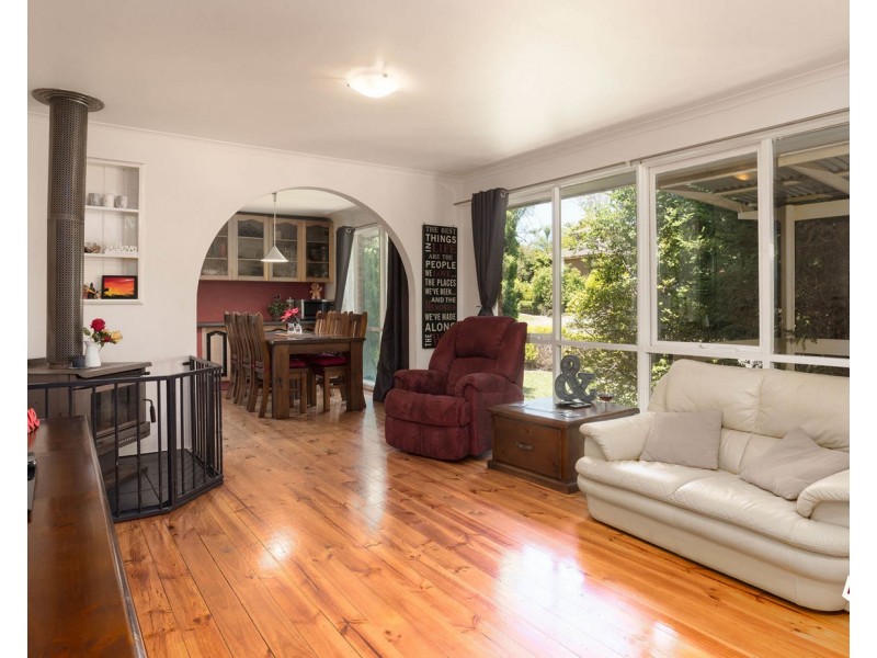 67 Wandana Crescent, Mooroolbark VIC 3138