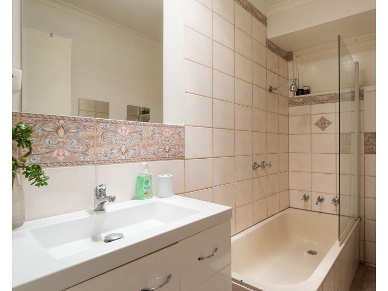 67 Wandana Crescent, Mooroolbark VIC 3138