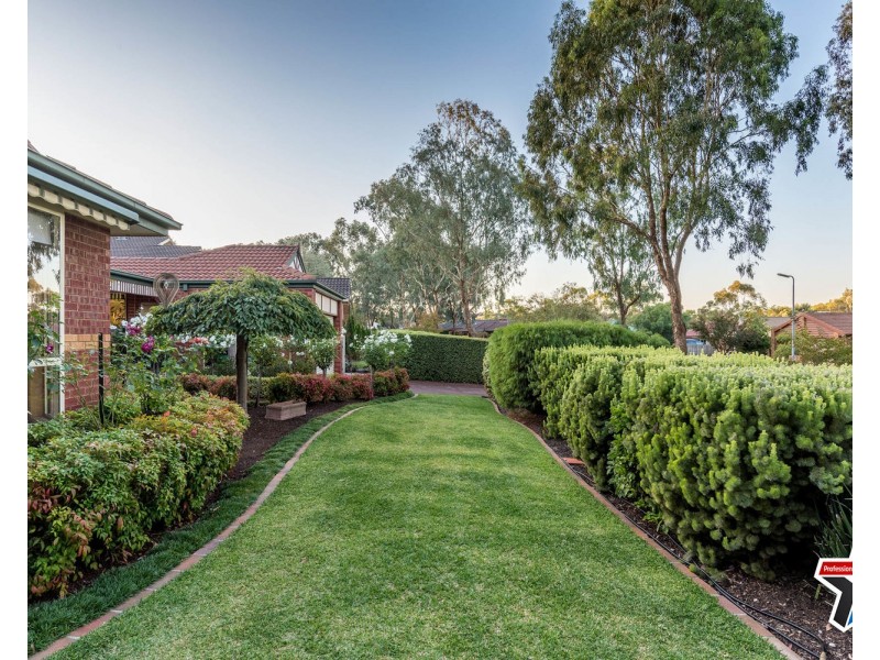 9 Lakeview Drive, Lilydale VIC 3140
