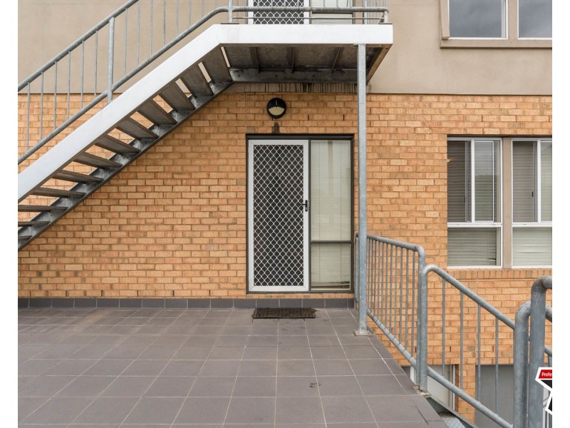 56/13-15 Hewish Road, Croydon VIC 3136