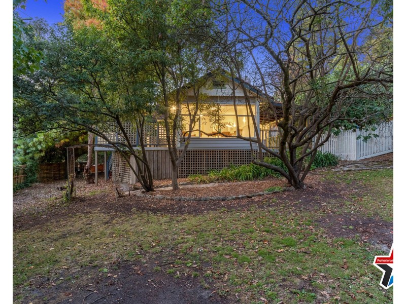 86 Hereford Road, Mount Evelyn VIC 3796