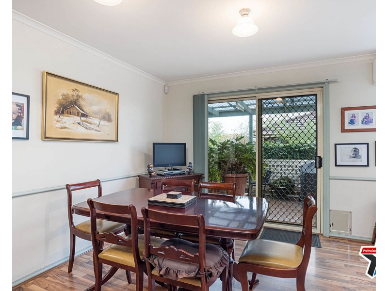 2 Kincumber Drive, Croydon VIC 3136