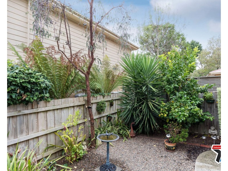 2 Kincumber Drive, Croydon VIC 3136