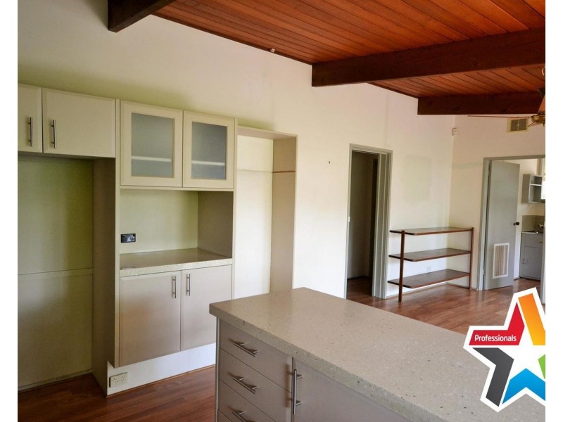 3 Ross Road, Croydon VIC 3136