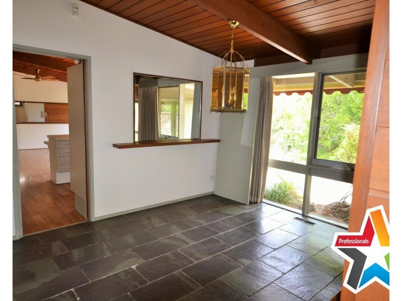 3 Ross Road, Croydon VIC 3136