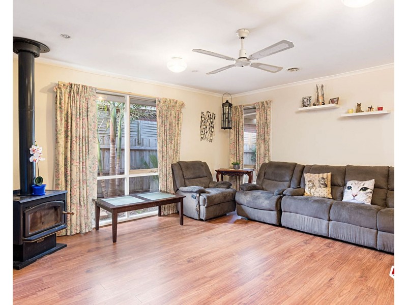 4 Sunnyridge Court, Chirnside Park VIC 3116