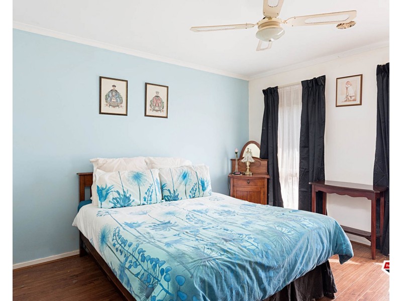 4 Sunnyridge Court, Chirnside Park VIC 3116