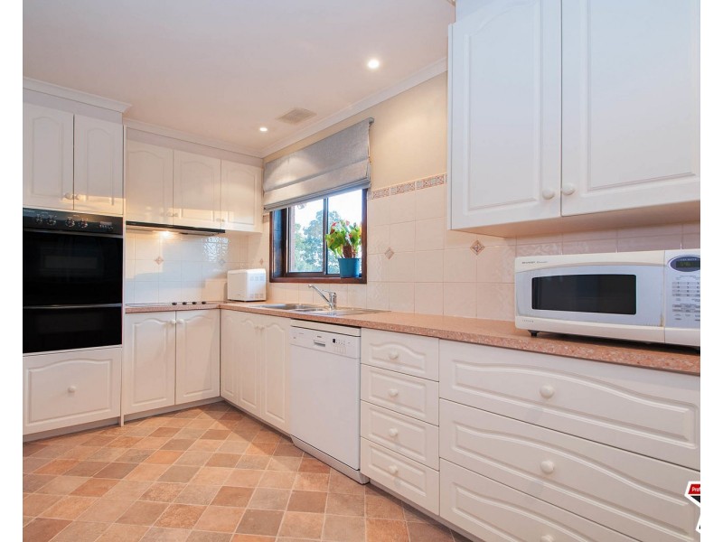 20 Ross Pincott Drive, Mooroolbark VIC 3138