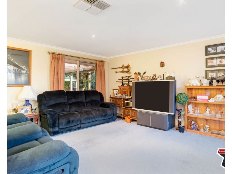12 Wills Court, Mooroolbark VIC 3138