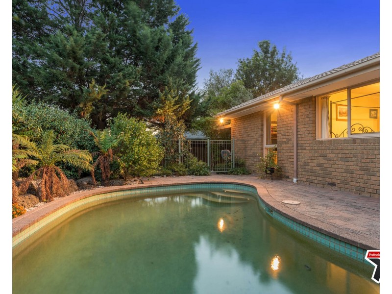 12 Wills Court, Mooroolbark VIC 3138