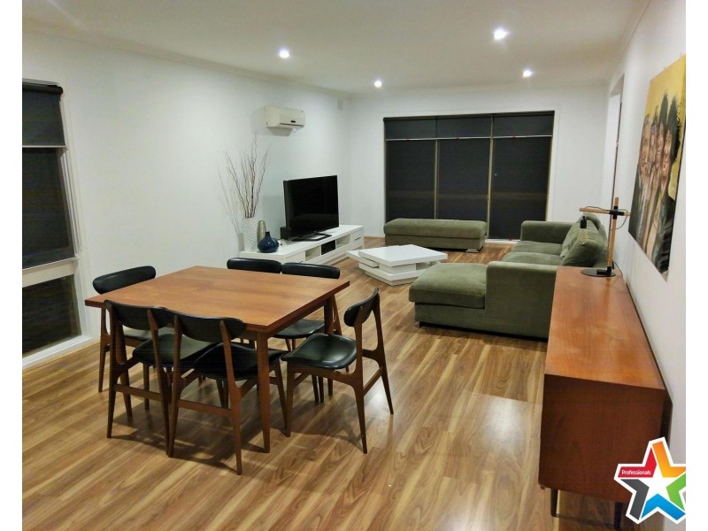 13 Huntingdale Drive, Chirnside Park VIC 3116